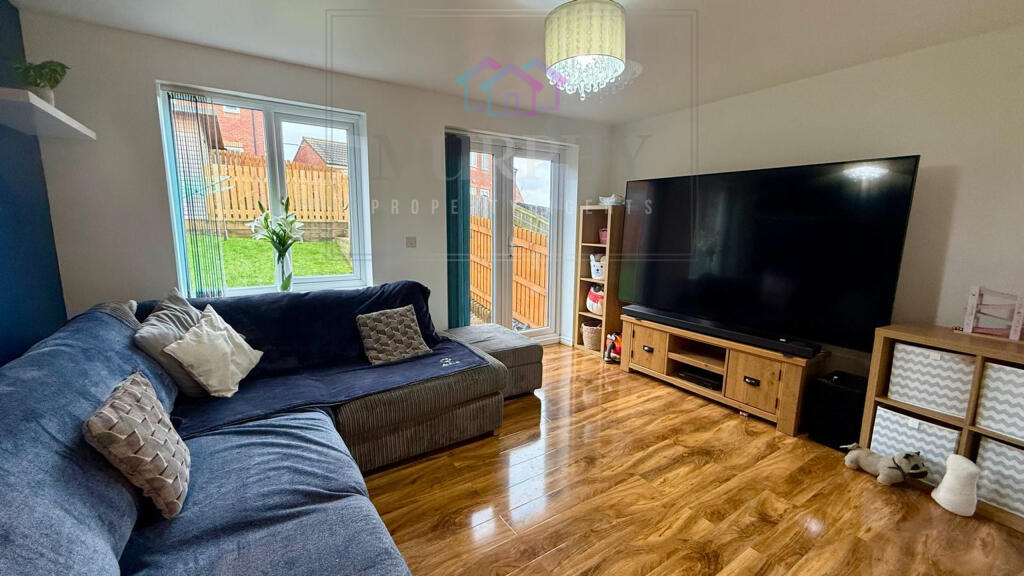 Arnall Close, Knottingley, West Yorkshire photo 4