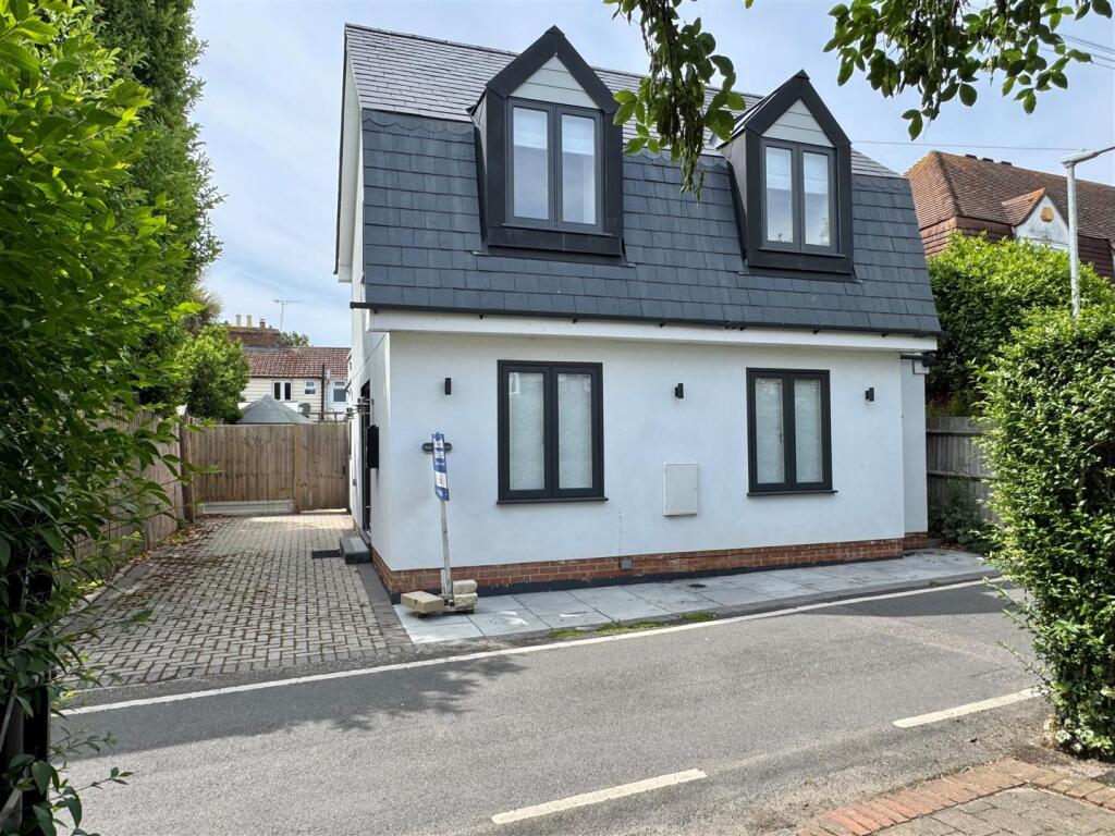 Main image of property: Ship Road, Burnham-on-Crouch