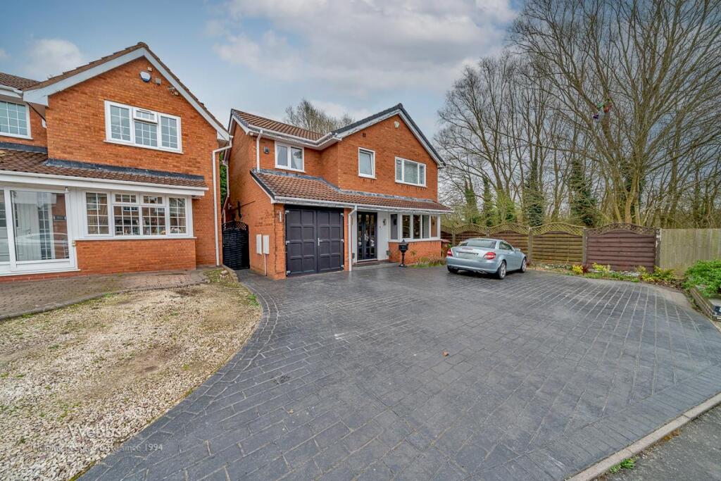 Main image of property: The Parkway, Walsall