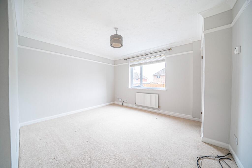 Downsview Way, Perham Down, SP11 9JR photo 4