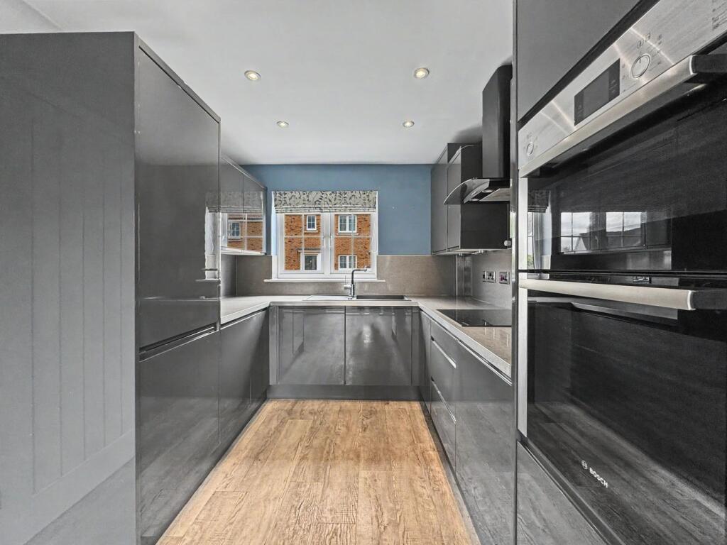 House in Mid Suffolk, Stowmarket - View 4