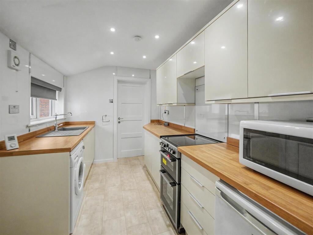 House in South Tyneside, Whiteleas - View 4
