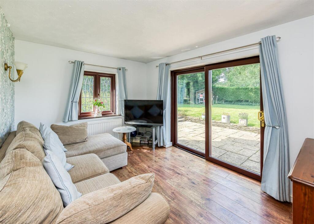 House in South Staffordshire, Lapley, Stretton and Wheaton Aston - View 5