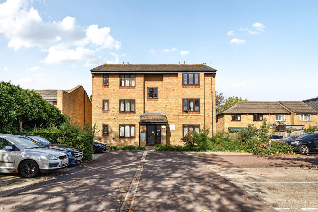 Main image of property: Rectory Lane, Tooting, London, SW17