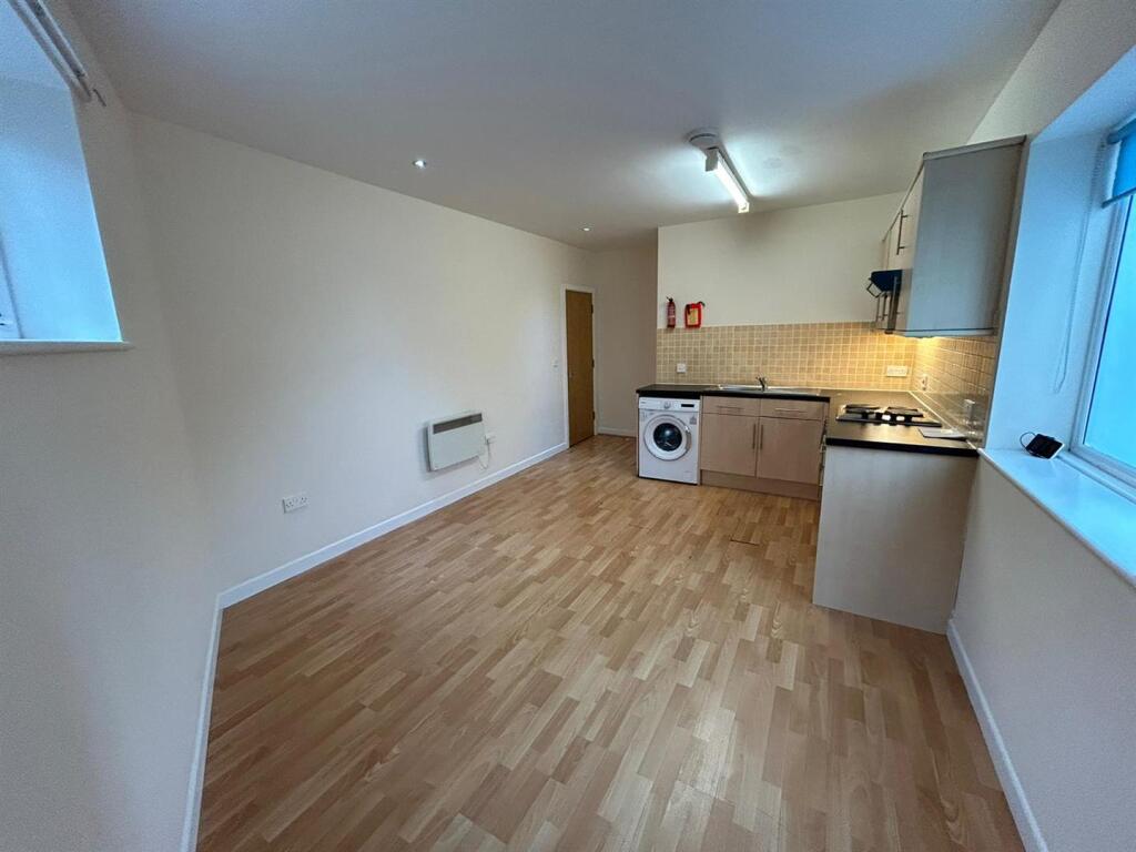 Main image of property: 2 Bedroom Flat with Private Entrance