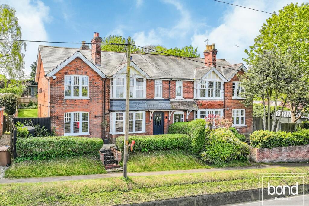 Main image of property: Main Road, Danbury, Chelmsford, CM3