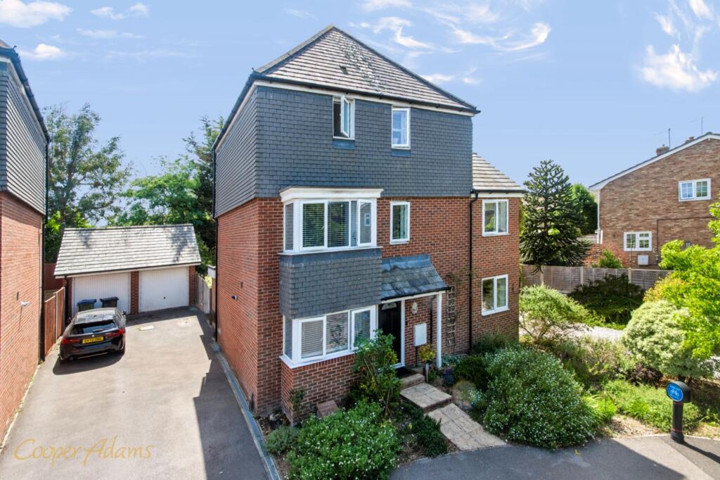 Main image of property: Steele Crescent, Wick, BN17