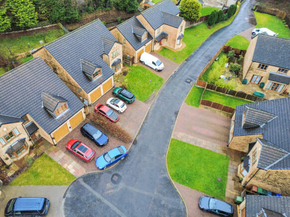 Lynns Court 5