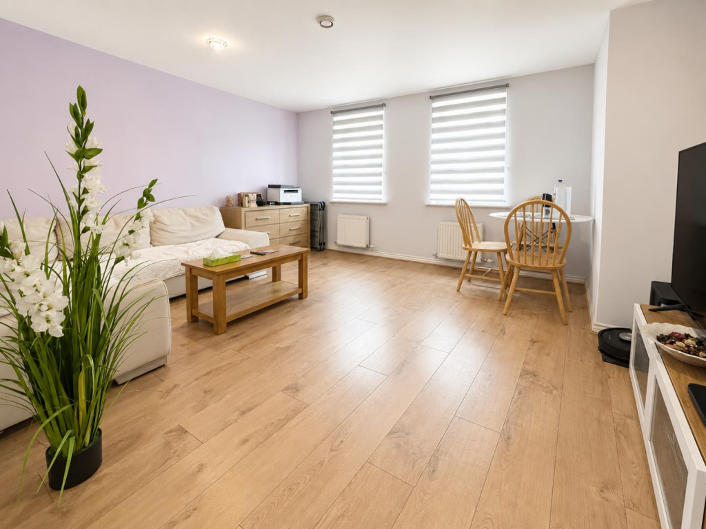 Turners Gardens, Wootton, Northampton - View 2
