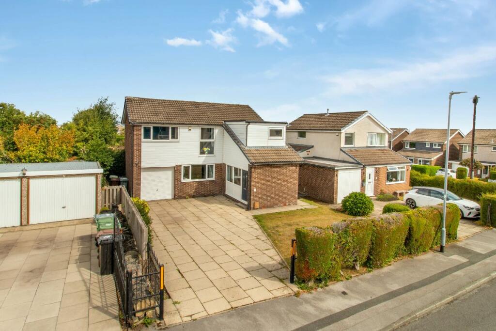 Main image of property: Moorside View, Drighlington