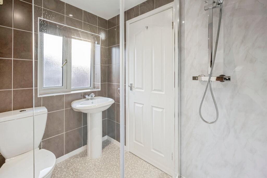 House in Rotherham, Maltby - View 4
