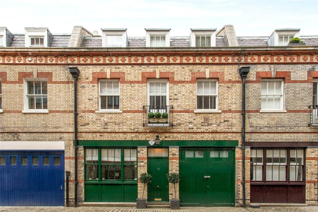 Main image of property: Grosvenor Crescent Mews, Knightsbridge, London, SW1X