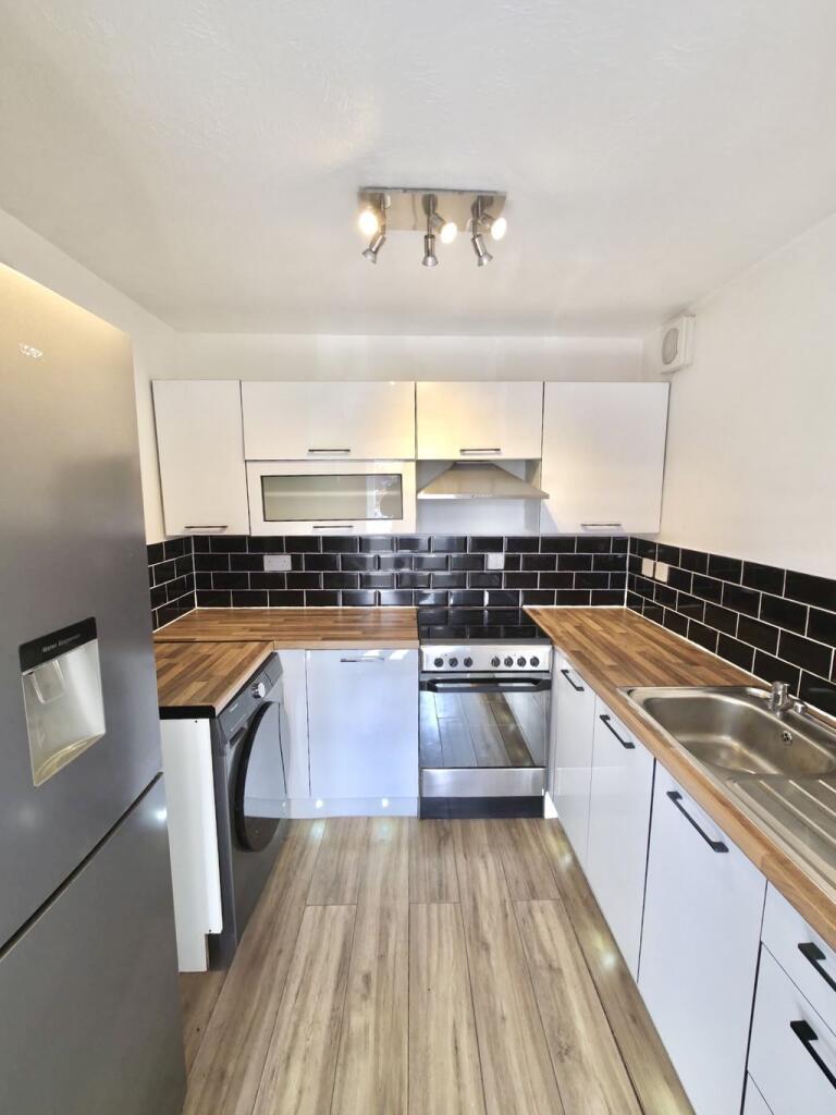 Main image of property: 2 BEDROOM APARTMENT Calico Close, Salford