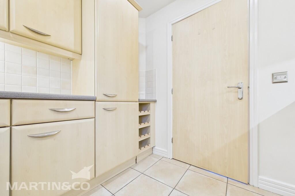 Knightsbridge Court, Tunbridge Wells, TN1  photo 3