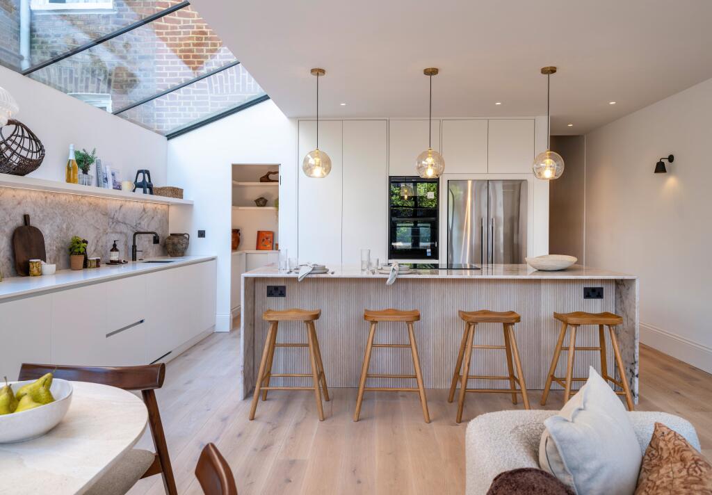 House in London, Brondesbury Park, Queen's Park - View 5