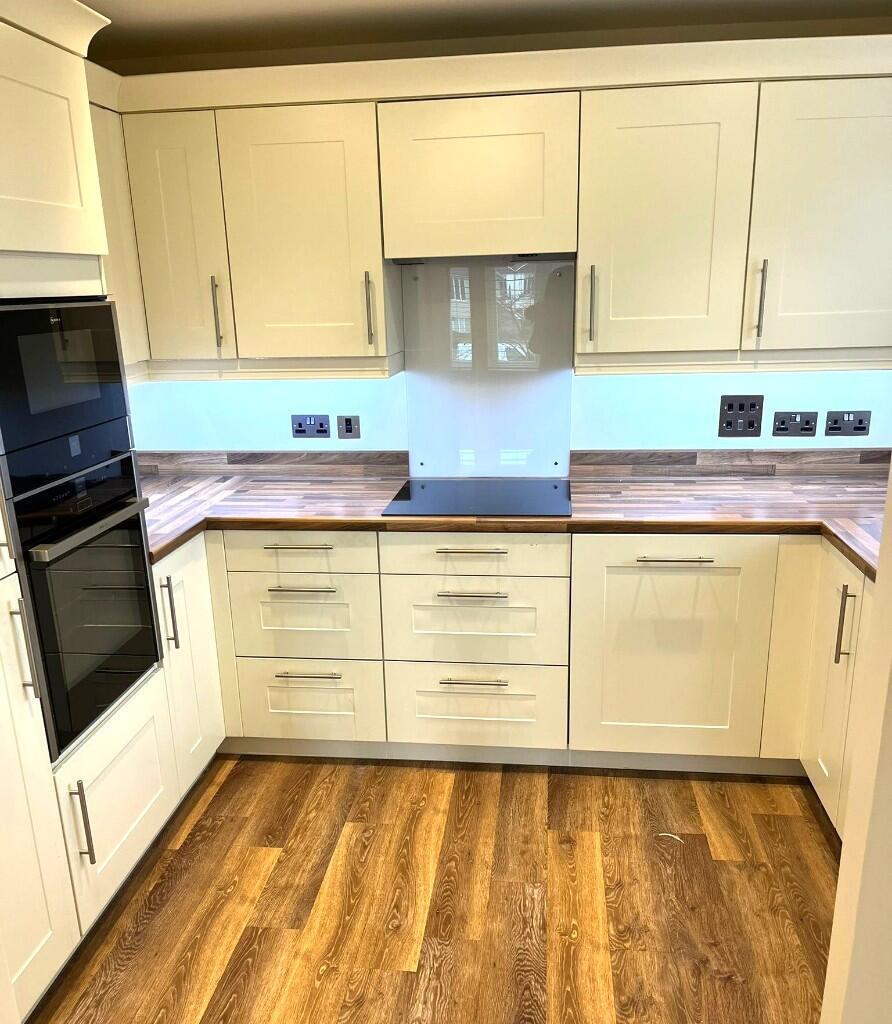 Main image of property: Gallagher Court, Merlin Way, Warwick, Warwickshire, CV34 6UR