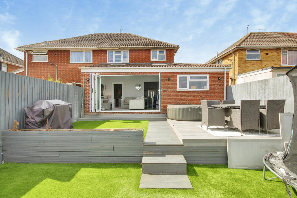 House in Gloucester, Gloucestershire - View 3