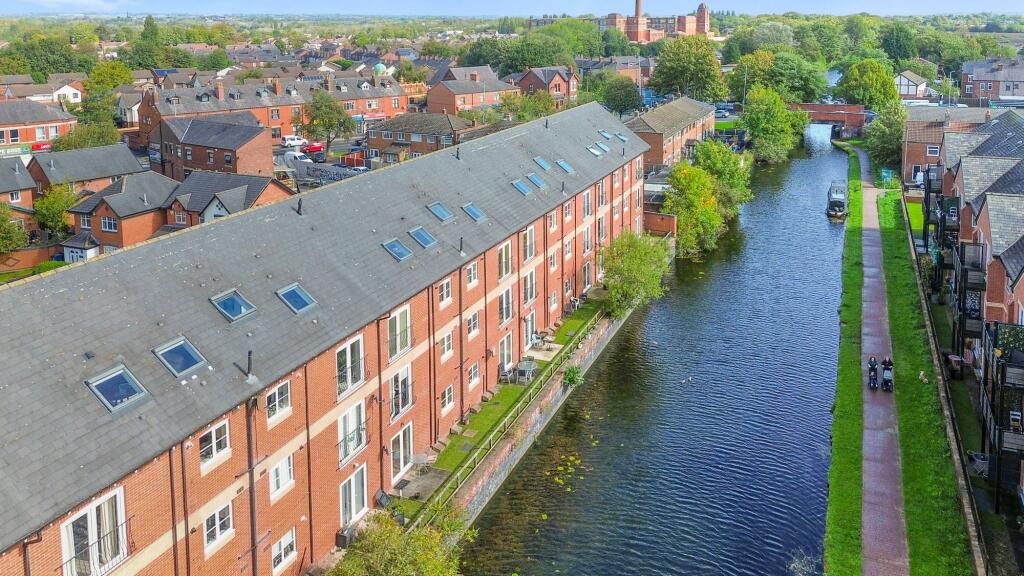 Apartment in Leigh, Hope Carr, Bedford - View 4