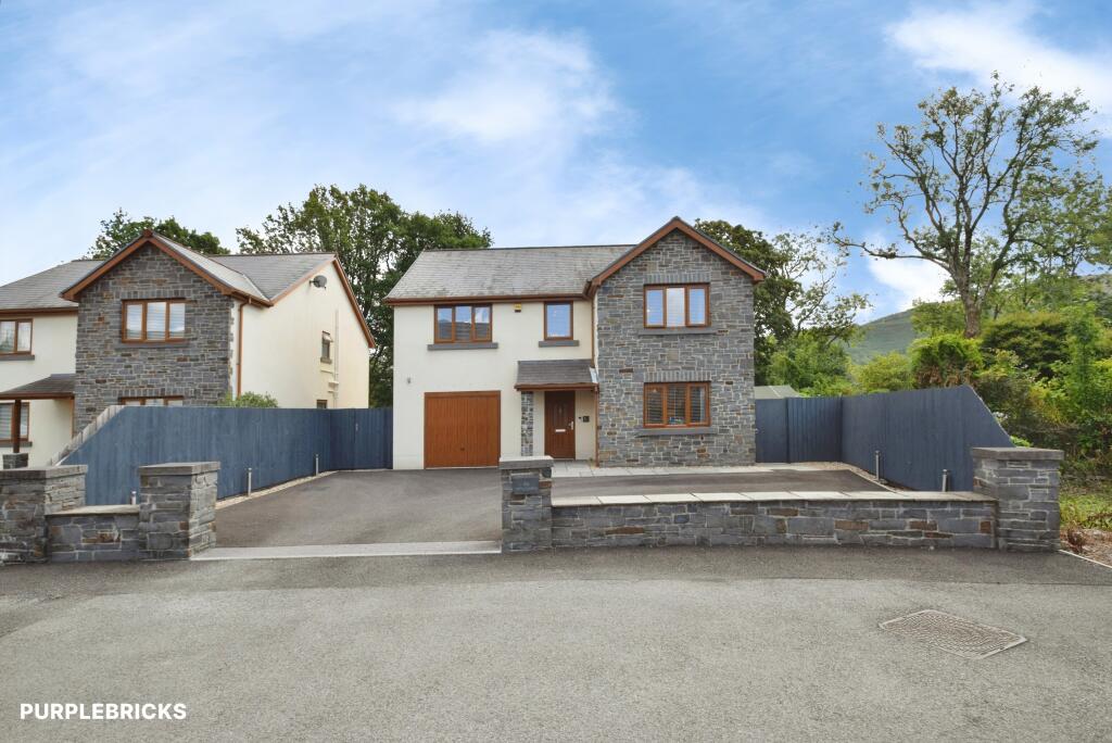 Main image of property: Cwrt Y Gamlas, Ystradgynlais, SA9