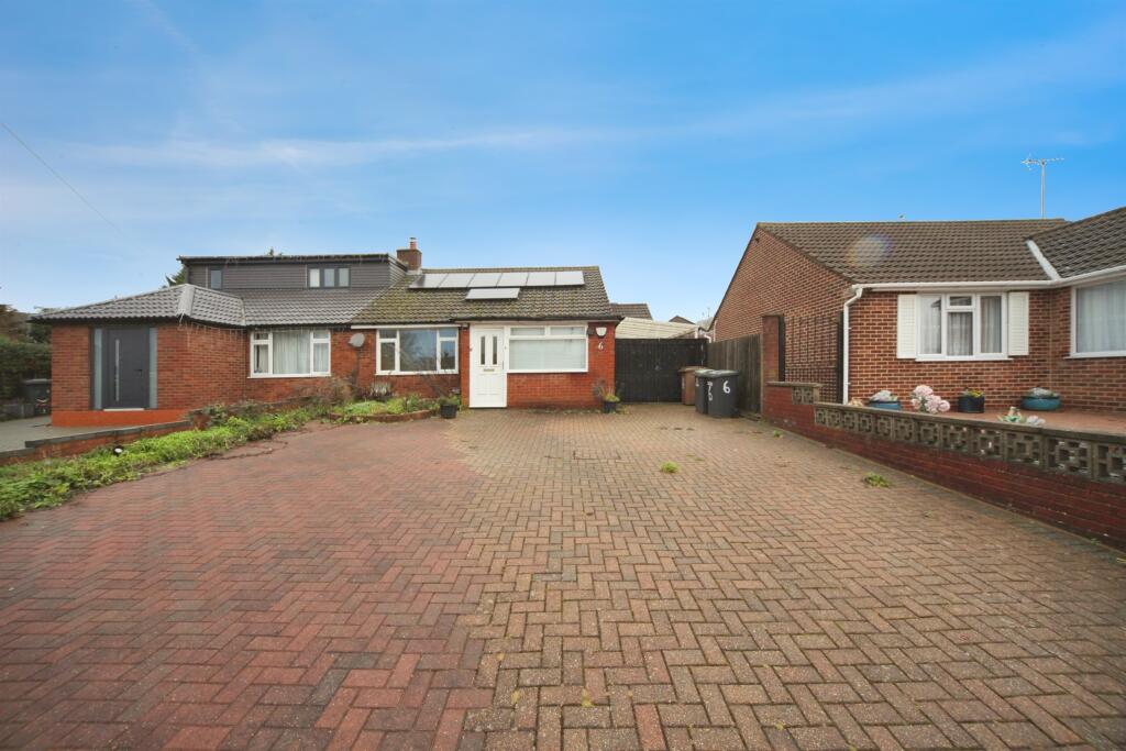 Main image of property: Braceby Close, Luton