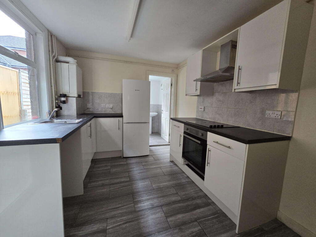 Main image of property: Chiltern Rise, Town Centre