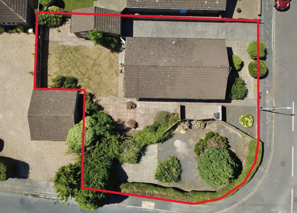 Abbots Close, Worle - LARGE CORNER PLOT & POTENTIAL - View 2
