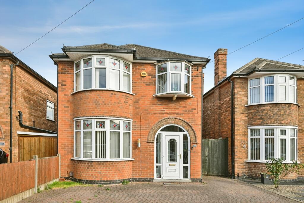 Main image of property: Ennismore Gardens, NOTTINGHAM, Nottinghamshire, NG8