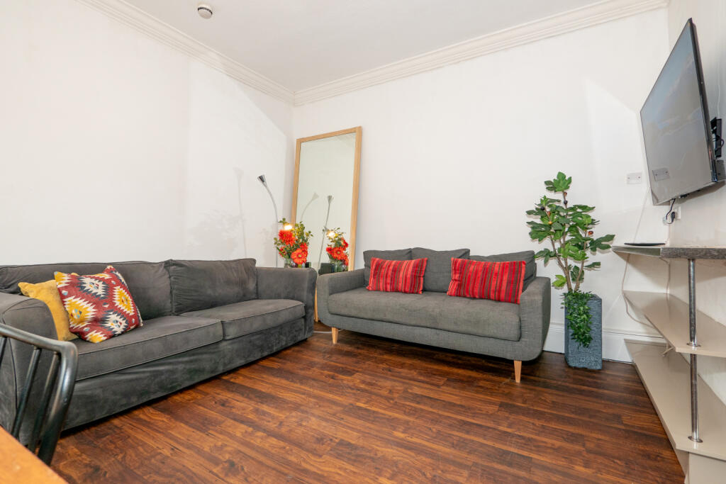 House in Manchester - View 4