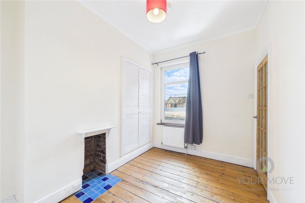 House in Northampton - More