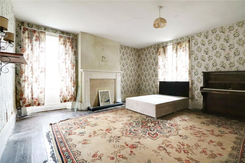 House in Winteringham, North Lincolnshire - More