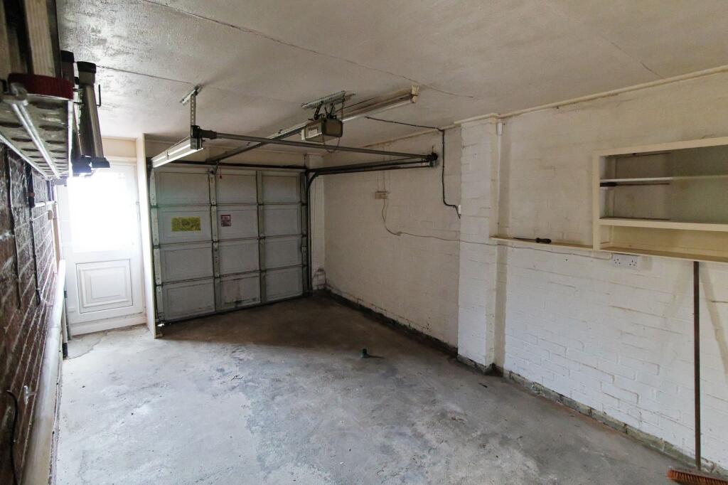 House in Leicester - View 5