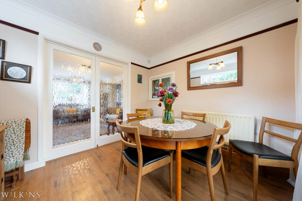 House in East Staffordshire, Stretton - More