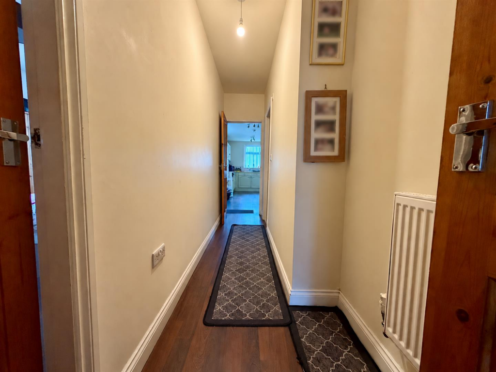 Apartment in Blackburn - View 3