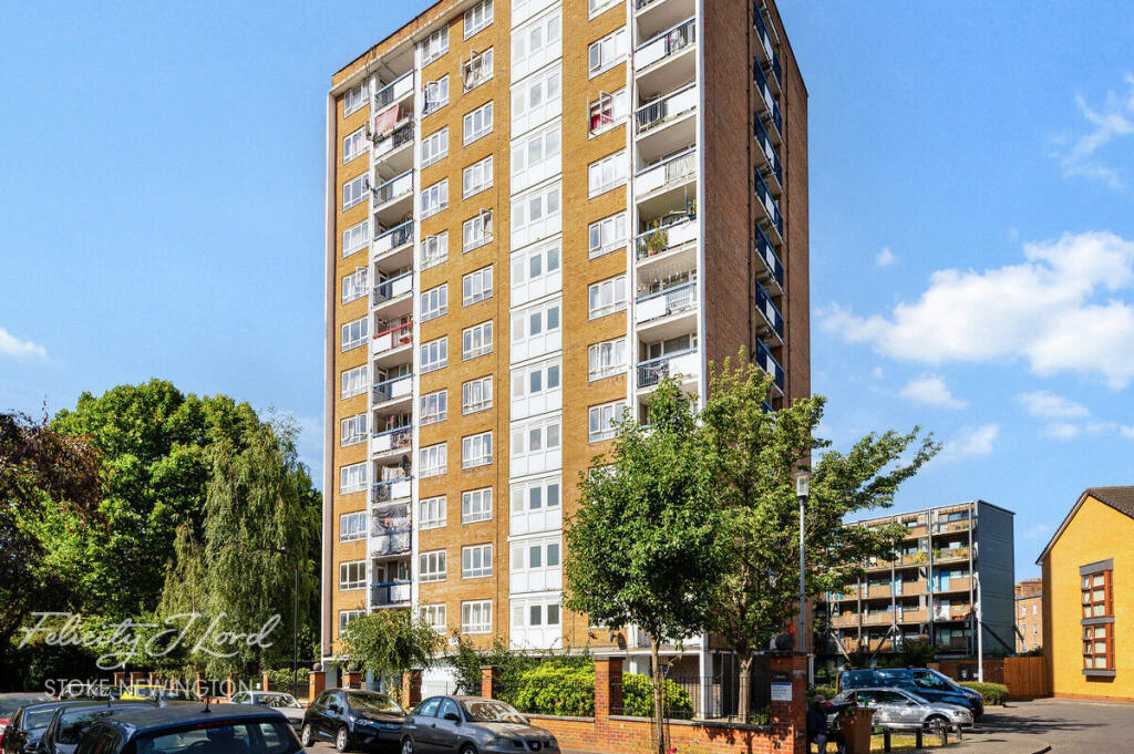 Apartment in London - View 3