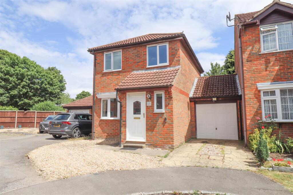 Main image of property: Maskell Way, Farnborough