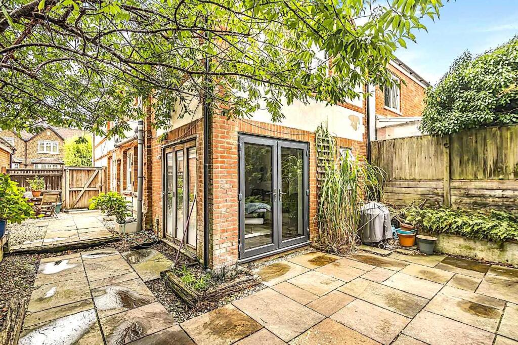 Main image of property: Shiplake Bottom, Peppard Common, Henley-On-Thames