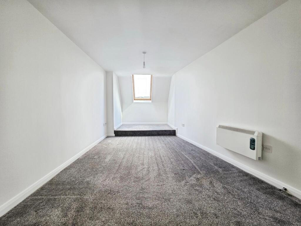 Apartment in Blackburn - View 4