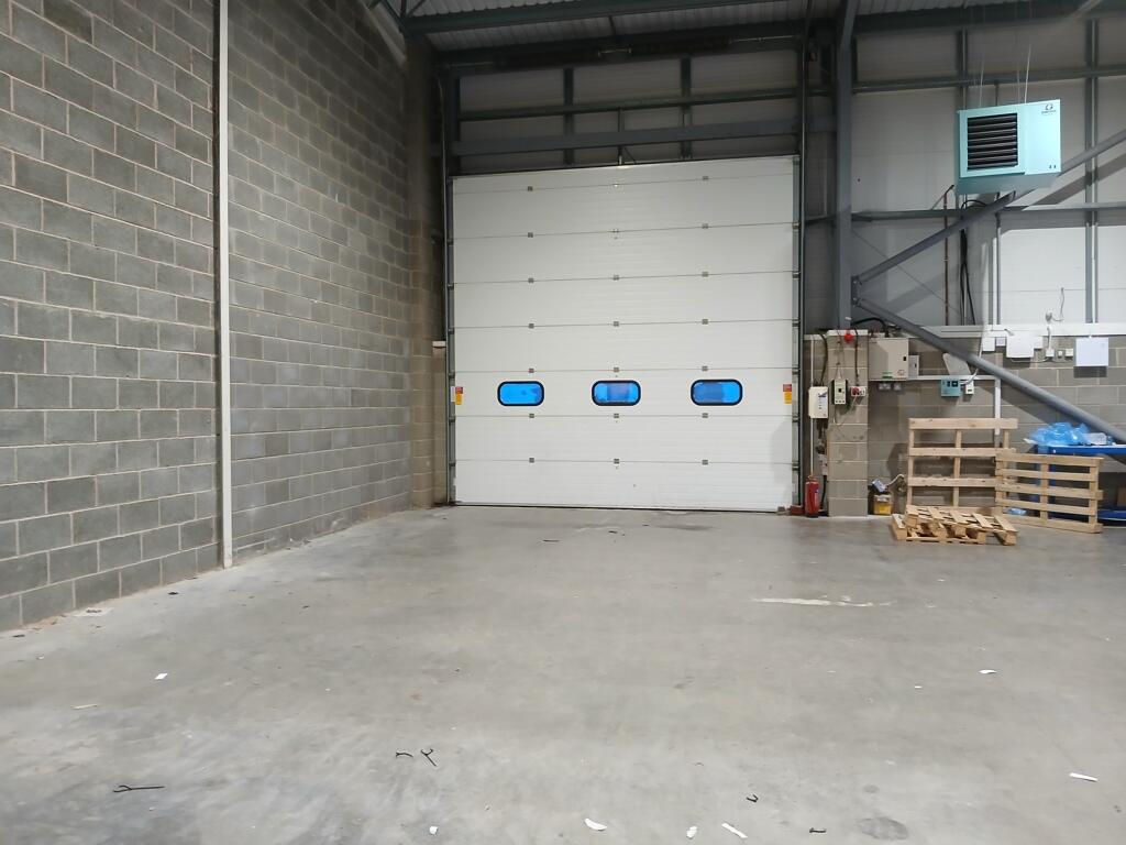 Additional image 6 of Unit 8, Wellington Business Park, Sticker Lane, Bradford, West Yorkshire, BD4 8AL