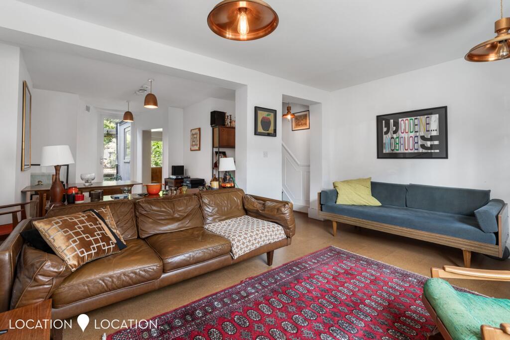 House in London - View 4