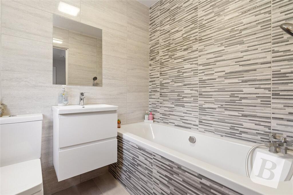 House in Chelmsford - View 5
