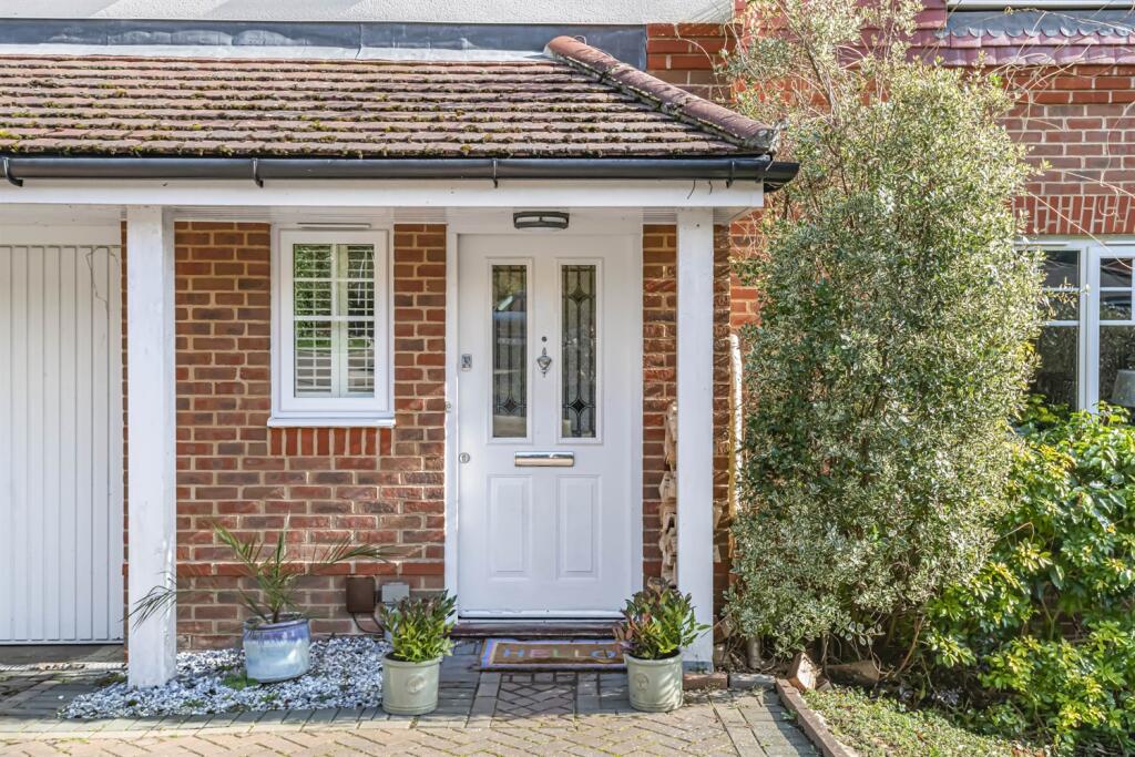 House in Reading - View 4