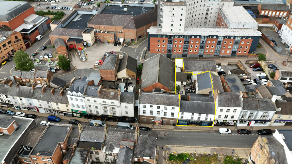 DJI_ 2_0469_D yellow line 2.png