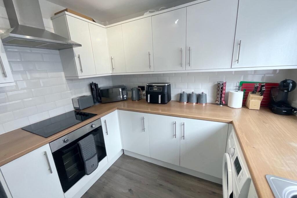 House in Sheffield - View 4