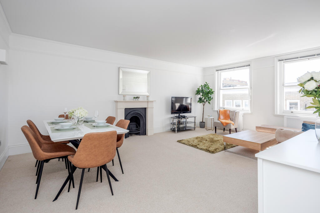 2 bedroom flat for rent