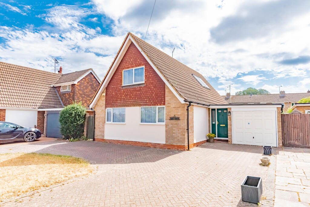 Main image of property: Victoria Drive, Blackwater, Hampshire, GU17