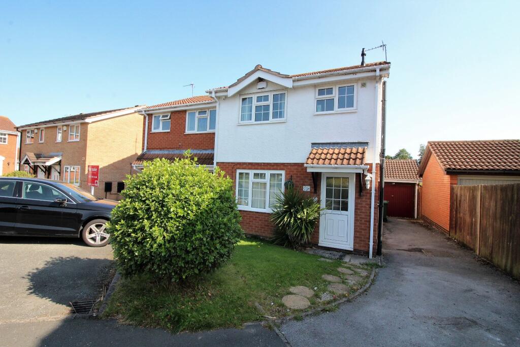 Main image of property: Whitemoor Drive, Monkspath, Solihull, B90