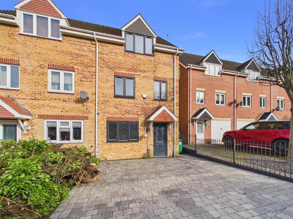 Main image of property: Eccles Way, Nottingham