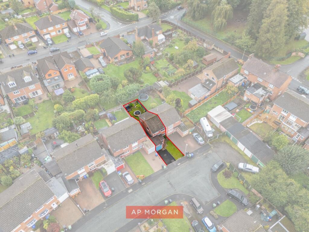 House in Dudley - View 2