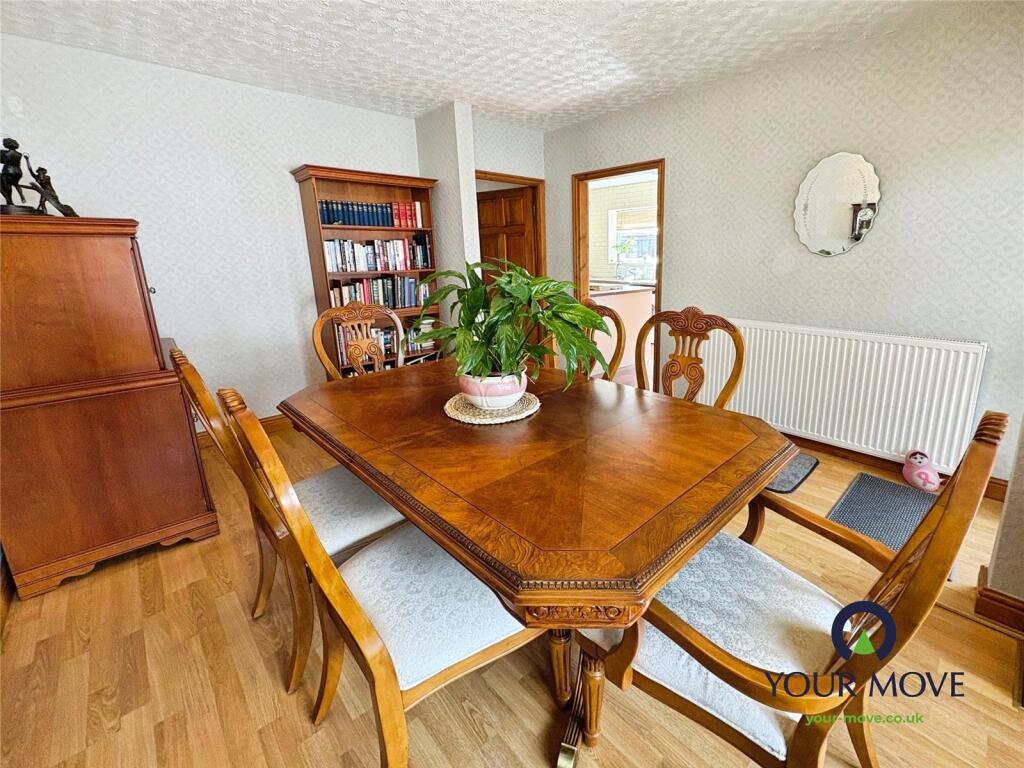 House in Nuneaton and Bedworth, Mount Pleasant - View 2