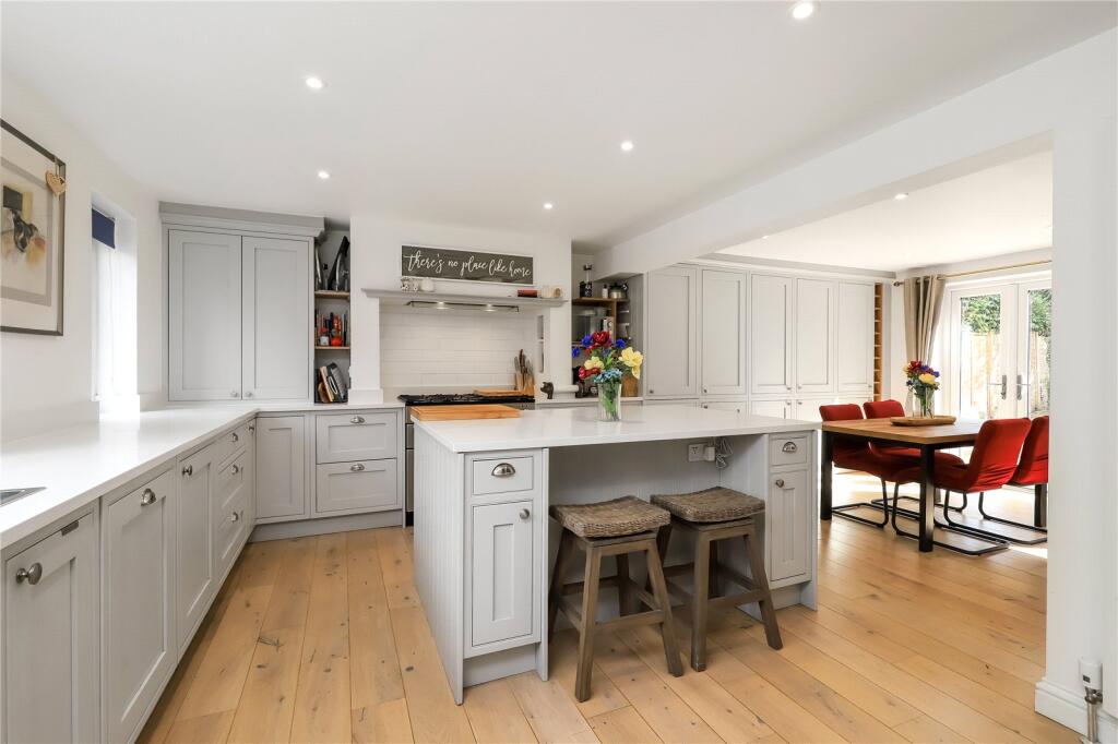 House in Salisbury, Alderbury - View 3